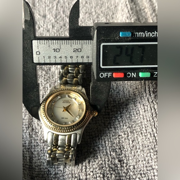 Stylish citizens Ecodrive women’s watch sapphire crystal gold plated … 993 - Picture 6 of 9